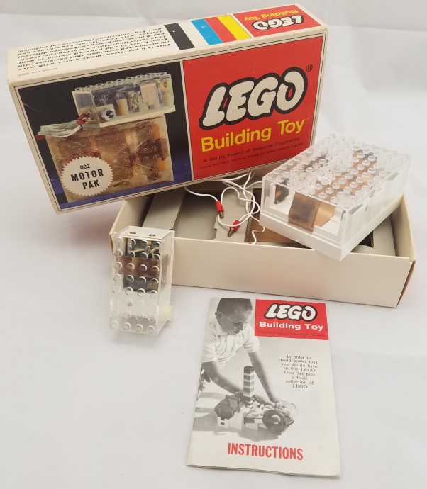 Конструктор LEGO (ЛЕГО) Samsonite 002 4.5V Samsonite Gears Motor Set