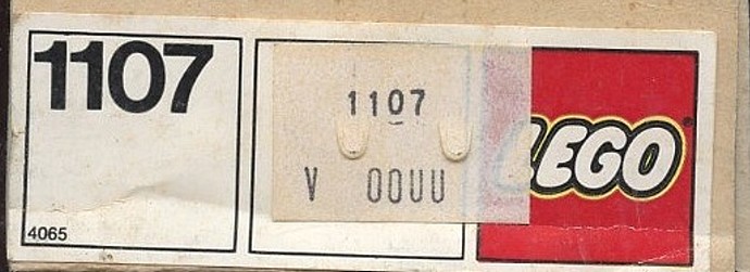 Конструктор LEGO (ЛЕГО) Service Packs 1107 Two Shunting Trip-Posts and One Signal