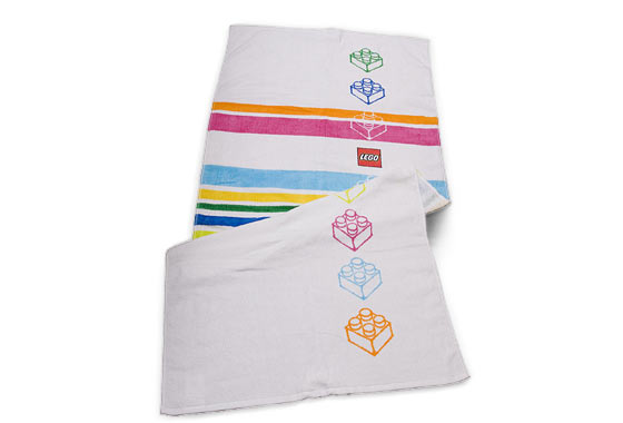 Конструктор LEGO (ЛЕГО) Gear 852018 Classic Stripes Towel