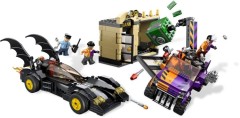 LEGO DC Comics Super Heroes 6864 Batmobile and the Two-Face Chase