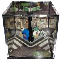LEGO Star Wars NYCC2013 Yoda display box